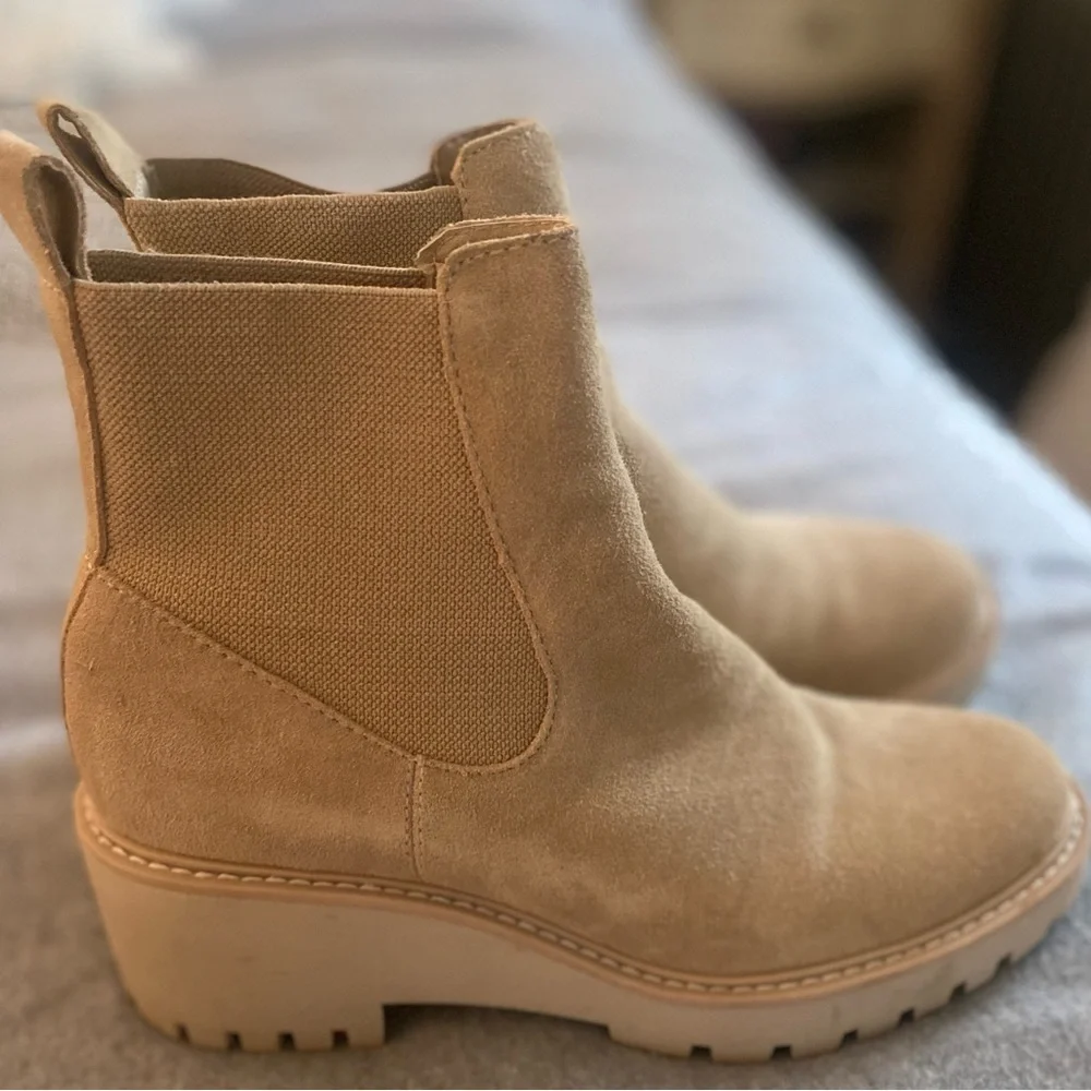 MIA Lug Sole Suede Tan Ankle Boots - Picture 1 of 7
